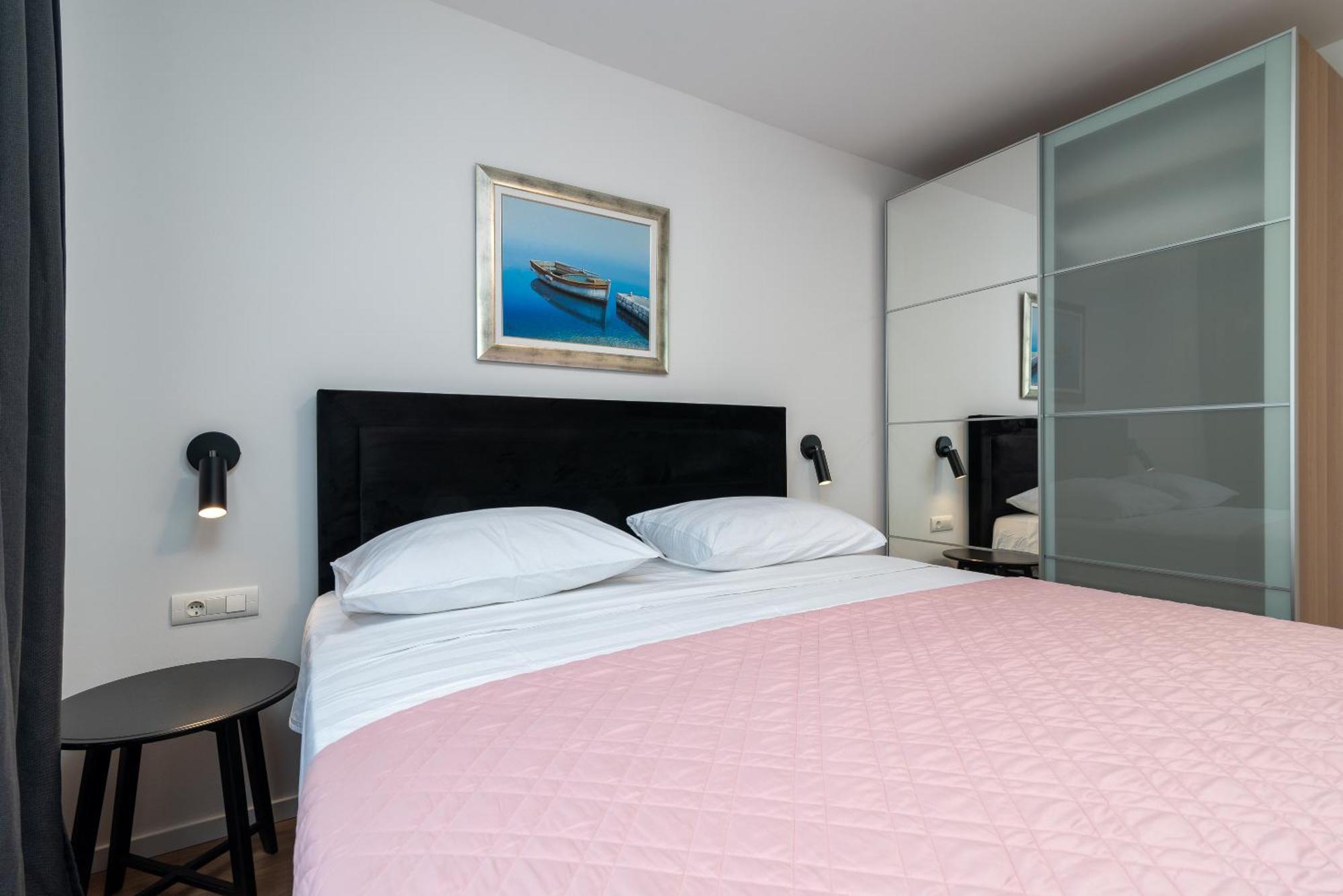 Maca Apartments Trogir Exterior foto