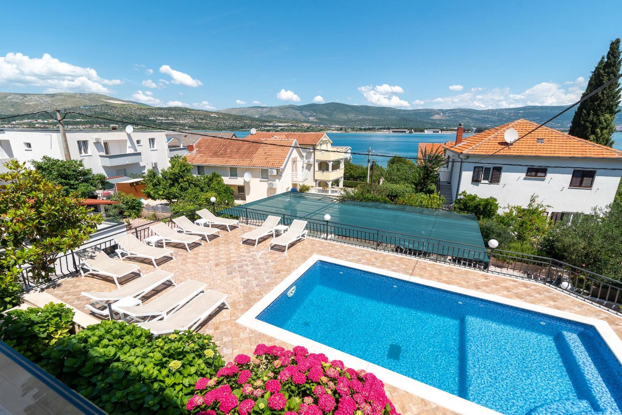 Maca Apartments Trogir Exterior foto