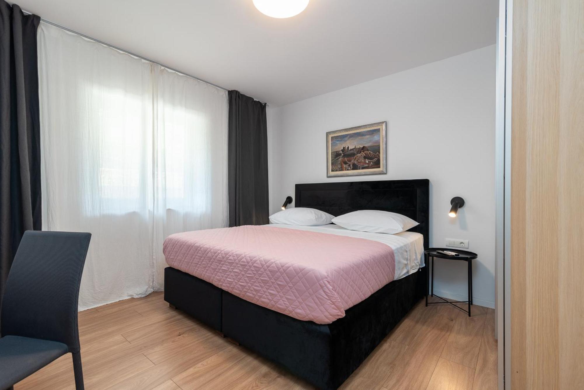 Maca Apartments Trogir Exterior foto
