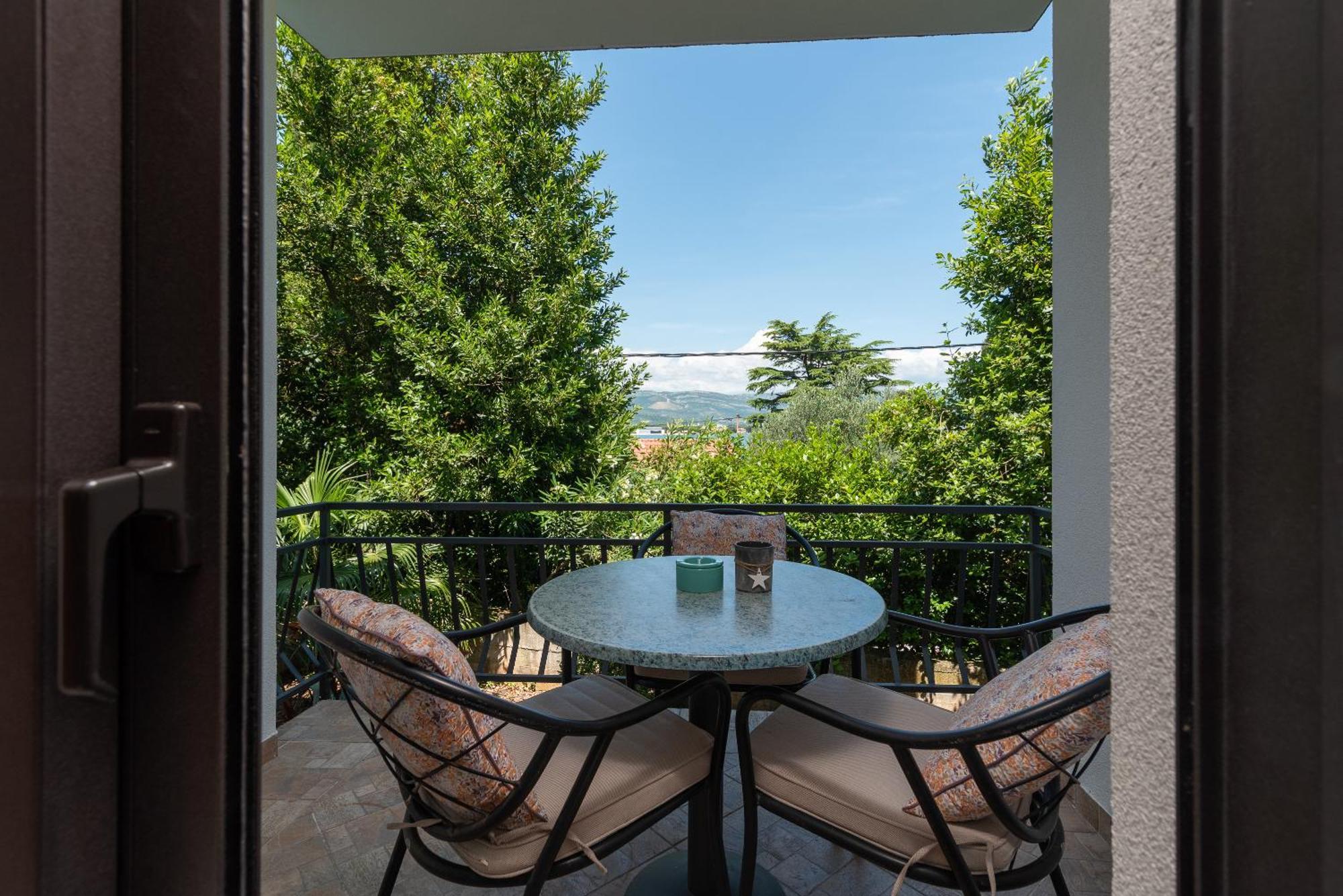 Maca Apartments Trogir Exterior foto