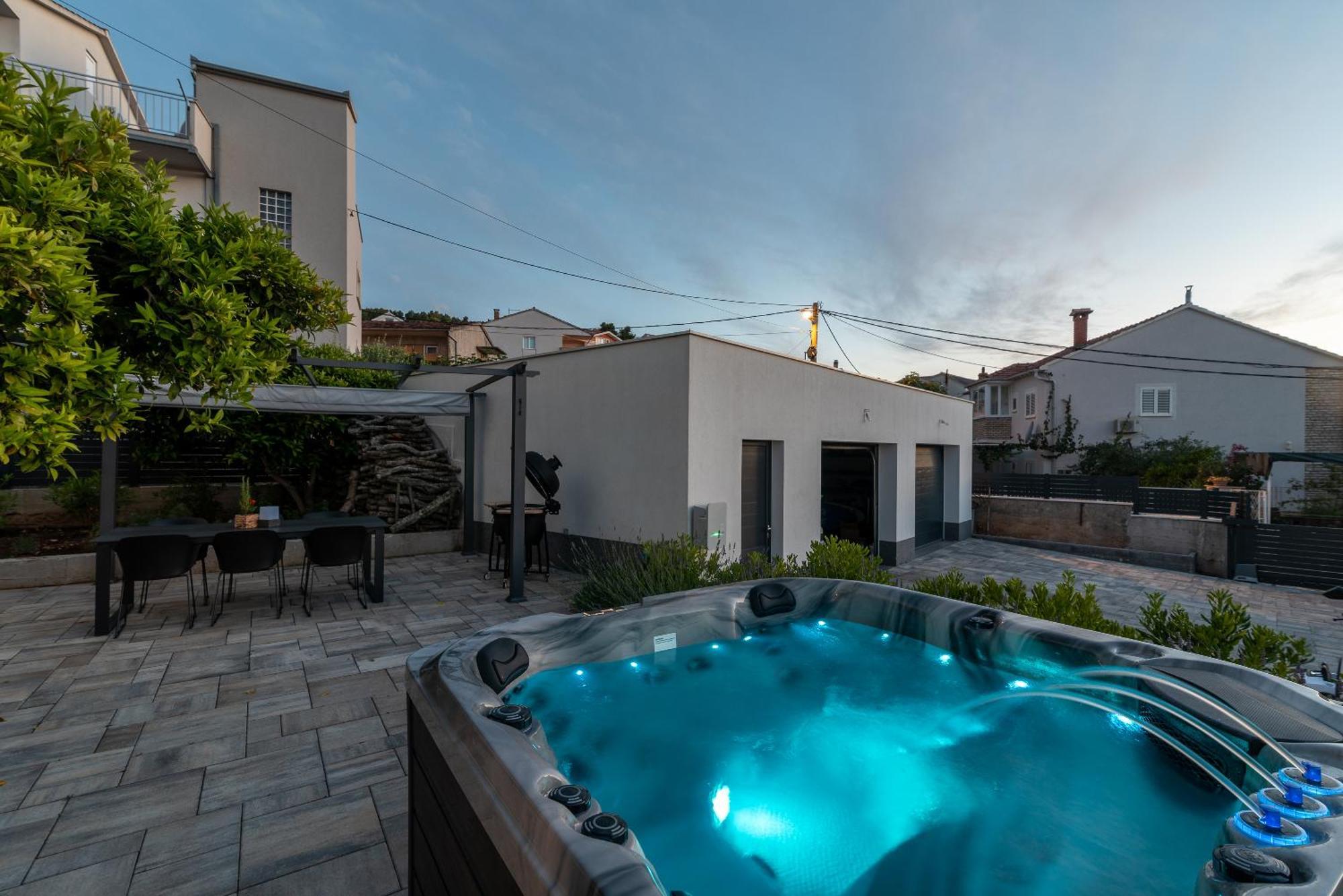 Maca Apartments Trogir Exterior foto
