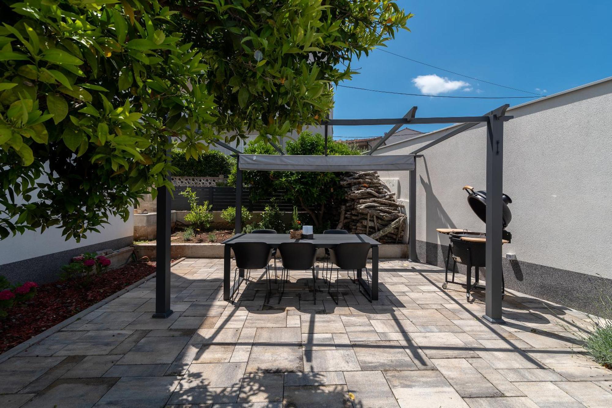 Maca Apartments Trogir Exterior foto